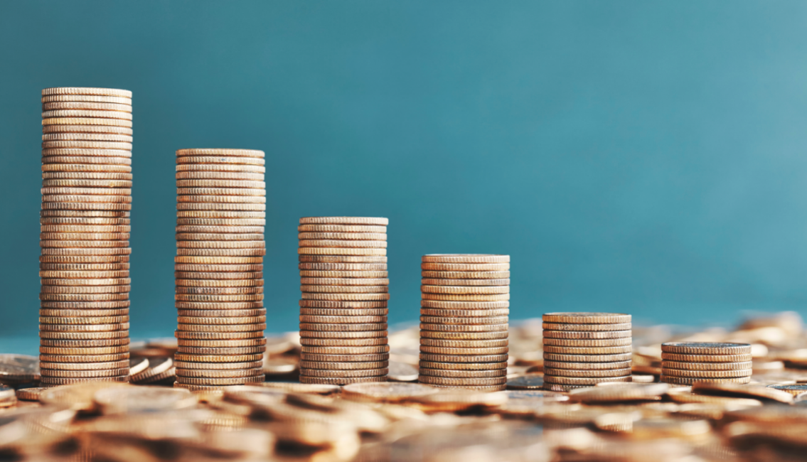 
	How to get Motis?
	Money
	Stacking money, conis
	Man stacking money
